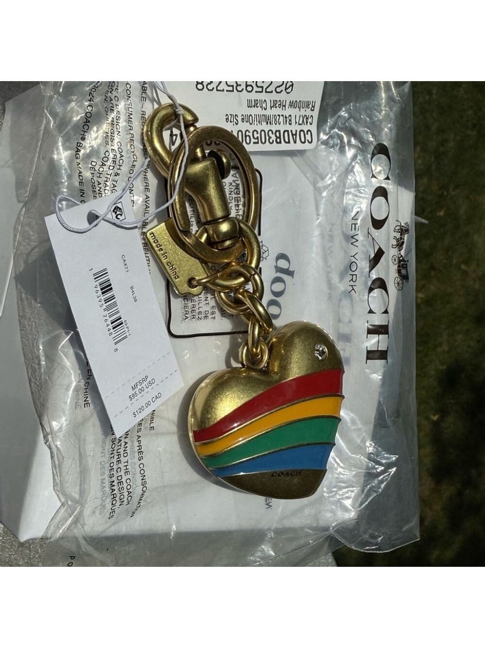 NEW Coach Rainbow Heart Bag Charm with Brass & Enamel Finish CAX71 NWT - Picture 5 of 8